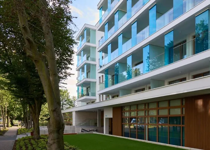 Whiteblue Z Dużym Ogródkiem - 100 M Od Plaży! Whiteblue Kolberg Mit Großem Garten - 100 M Vom Strand Entfernt! Whiteblue Apartmán S Velkou Zahradou - 100 M Od Pláže!
