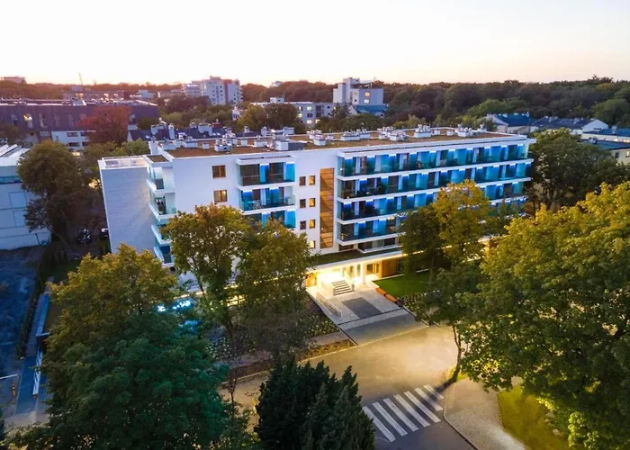 Whiteblue Z Dużym Ogródkiem - 100 M Od Plaży! Whiteblue Kolberg Mit Großem Garten - 100 M Vom Strand Entfernt! Whiteblue Apartmán S Velkou Zahradou - 100 M Od Pláže!